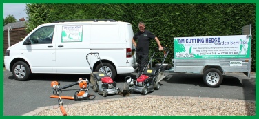 DM Cutting Hedge : Lawn Mowing/Grass And Hedge Cutting Garden Services For Redditch DM Cutting Hedge : Lawn Mowing/Grass And Hedge Cutting Garden Services For Redditch